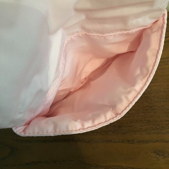 Dior Pink Puffy Clutch Makeup Bag NEW - Picture 8 of 8